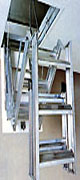 Escalera escamoteable L3 plegada