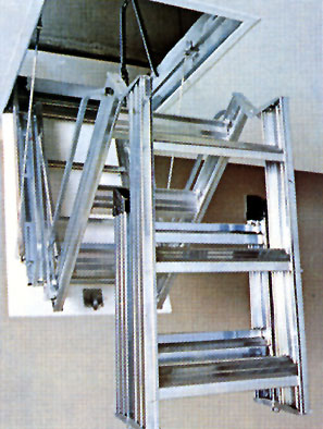 Escaleras escamoteables L3-Techo plegada